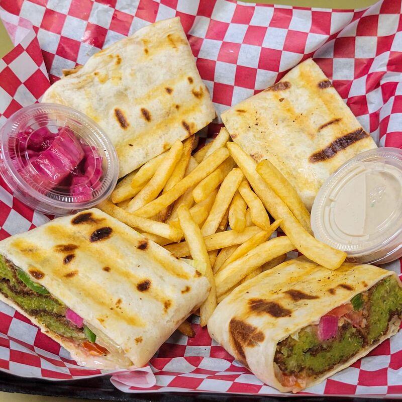 Falafel Sandwich & Frensh Fries